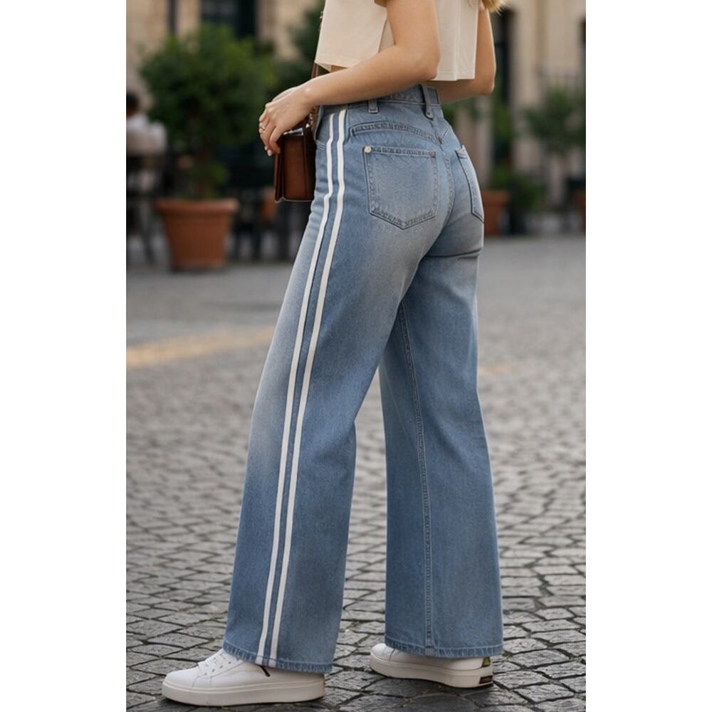 Halara Flex High Waisted Stripe Wide Leg Jeans Light Blue Wash S Regular